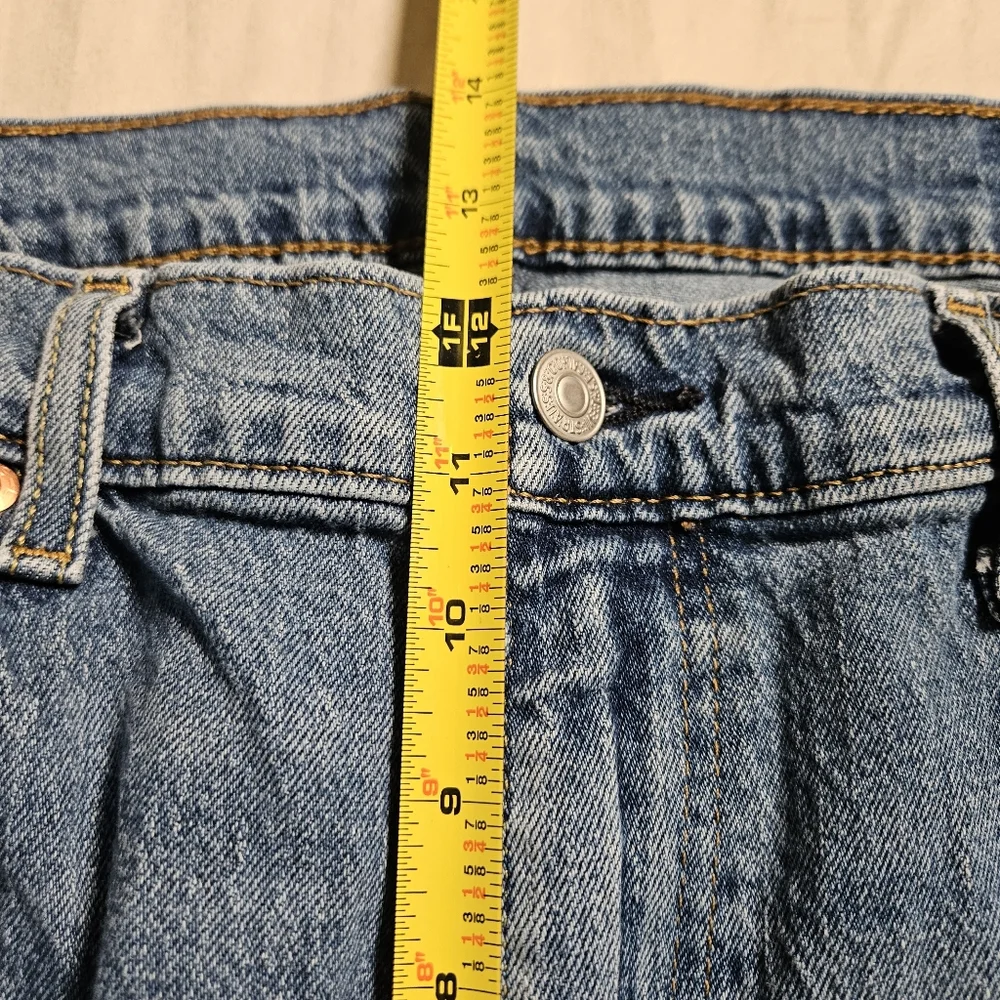 Levi's 505 Men's‎ W38 L32 Regular Fit Straight Leg Blue Denim Jeans Zip Fly